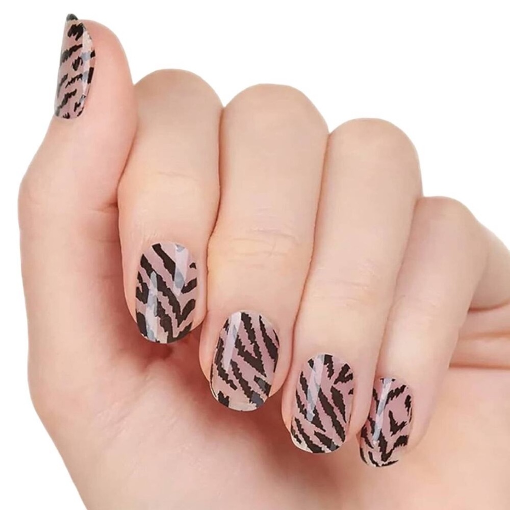 *Retired* Color Street: A Roar-ing Time | Tiger Stripes Animal Print Black Clear